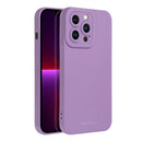 Die violette Schutzhülle für das Apple iPhone 17 Pro Max kombiniert stilvolles Design mit optimalem Schutz. Sie bietet eine angenehme Haptik und eine perfekte Passform, die das elegante Aussehen des Geräts unterstreicht, während sie gleichzeitig vor Stößen und Kratzern schützt. Ein Must-Have für alle, die ihr iPhone individuell gestalten möchten!