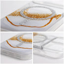 Schützen Sie Ihr Apple iPhone 17 Pro stilvoll mit dem Golden Case! Dieses elegante, hybrid konstruierte Case vereint robuste Materialien für optimalen Schutz und einfachen Zugang zu MagSafe®. Ein perfekter Look mit glitzerndem Akzent und praktischen Features!