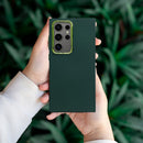 Schützen Sie Ihr Samsung Galaxy A36 stilvoll mit der The Frame Handyhülle. Perfekte Passform, elegantes Design und robuste Materialien bieten optimalen Schutz vor Kratzern und Stößen. Jetzt entdecken!