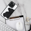 Schützen Sie Ihr iPhone 16 Pro mit der Teddy Bear Hülle: glitzerndes Design, erstklassige Materialien und erhöhte Kanten für optimalen Schutz. Ein modisches Accessoire, das Langlebigkeit bietet.