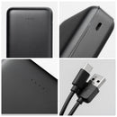 Die Blue Star Powerbank W2015 bietet eine beeindruckende Kapazität von 20.000 mAh und eine Ausgangsleistung von 2,1 A. Mit zwei USB-A und einem USB-C Anschluss ist sie ideal für die gleichzeitige Ladung mehrerer Geräte. Ihr schlankes Design und die hohe Effizienz machen sie zum perfekten Begleiter für unterwegs.