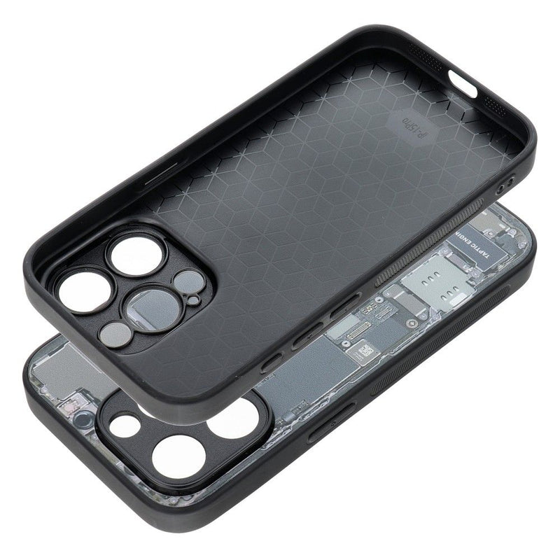Entdecken Sie das durchdachte Design der Schutzhülle für das iPhone 15 Pro Max. Dieses transparente Case bietet einen Einblick in die scheinbare Innentechnik des Smartphones und schützt Ihr Gerät stilvoll vor Stürzen und Kratzern. Halten Sie Ihr Handy sicher und zeigen Sie dabei ein einzigartiges, technisches Äußeres.