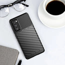 Entdecken Sie robusten Schutz für Ihr Samsung Galaxy S20 FE / S20 FE 5G mit dem THUNDER Case in eleganter schwarzer Ausführung. Die strapazierfähige Schutzhülle bewahrt Ihr Smartphone vor Stößen und Kratzern und bietet dank des strukturierten Designs zusätzlichen Grip für sicheres Handling im Alltag.
