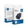 Entdecken Sie das effiziente Laden unterwegs mit dem BLUE STAR travel charger Type C PD QC4.0 3A 25W TFB-TC-25WPD in Schwarz. Dieses kompakte und leistungsstarke Ladegerät bietet 25W Power Delivery für schnelles Aufladen und kompatibel mit der Quick Charge 4.0 Technologie. Ideal für zeitbewusste Nutzer, die ihre Geräte schnell und sicher aufladen möchten.