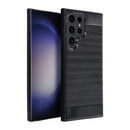 Samsung Galaxy A36 Carbon-Hülle bietet optimalen Schutz und Stil. Stoßfestes Design, perfekte Passform für extreme Aktivitäten, Seitenverstärkungen und Schutz für Displaykanten. Unverwechselbare Optik mit Carbon und Aluminium. Ideal für anspruchsvolle Nutzer.