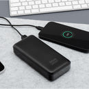 Die Blue Star Powerbank W2015 bietet eine beeindruckende Kapazität von 20.000 mAh und eine Ausgangsleistung von 2,1 A. Mit zwei USB-A und einem USB-C Anschluss ist sie ideal für die gleichzeitige Ladung mehrerer Geräte. Ihr schlankes Design und die hohe Effizienz machen sie zum perfekten Begleiter für unterwegs.