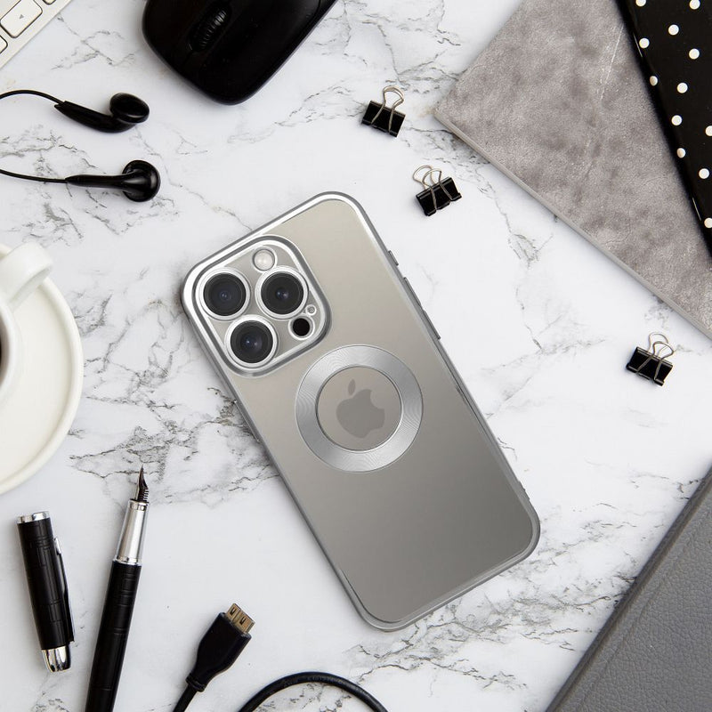Sichern Sie Ihr Apple iPhone 17 Air stilvoll mit dem Glam Case! Perfekt angepasst, bietet es Schutz und hebt Ihr Smartphone durch ein einzigartiges Design hervor. Ideal für Modebewusste!