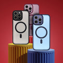 Schützen Sie Ihr Apple iPhone 17 Pro mit dem Variete Mag Cover! Ideal für Stoß- und Kratzerschutz. Perfekt geeignet für MagSafe. Modernes Design trifft auf Langlebigkeit. Jetzt sichern!