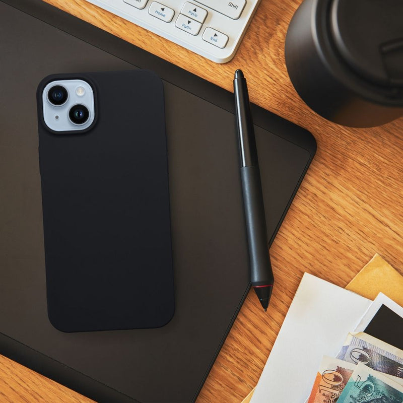 Optimieren Sie den Schutz Ihres Apple iPhone 15 Pro mit der Matt Case Hülle. Flexibles TPU, perfekte Passform, kratz- und schmutzresistent. Stil und Sicherheit vereint!