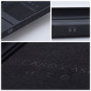 Entdecken Sie die perfekte Kombination aus Ästhetik und Schutz mit der Schutzhülle für das Apple iPhone 16 Pro in elegantem Schwarz V2. Mit ihrer schlanken Silhouette bewahrt diese hochwertige Hülle die Form Ihres Smartphones, während die robuste Konstruktion vor Stößen und Kratzern schützt. Ein zusätzliches Feature ist das integrierte Kartenfach auf der Rückseite, das Funktionalität und Design nahtlos miteinander vereint.