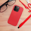 Optimieren Sie Ihr iPhone 15 Pro mit dem eleganten Leder MagSafe Case! Stark, stilvoll und ökofreundlich bietet es sicheren Halt und einfaches kabelloses Laden. Perfekter Schutz und modisches Design in einem.