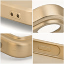 Für das Apple iPhone 15 gibt es stylish und schützend eine goldene Schutzhülle. Sie vereint elegantes Design mit optimalem Schutz und wertet Ihr Smartphone optisch auf. Perfekt für alle, die ein wenig Luxus in ihrem Alltag suchen!