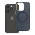 Die Schutzhülle für das Apple iPhone 14 Pro kombiniert elegantes Design mit optimalem Schutz. Sie bietet eine passgenaue Anpassung und schützt das Gerät vor Stößen und Kratzern, während der Zugriff auf alle Anschlüsse und Tasten problemlos bleibt. Ideal für alle, die Stil und Funktionalität vereinen möchten.