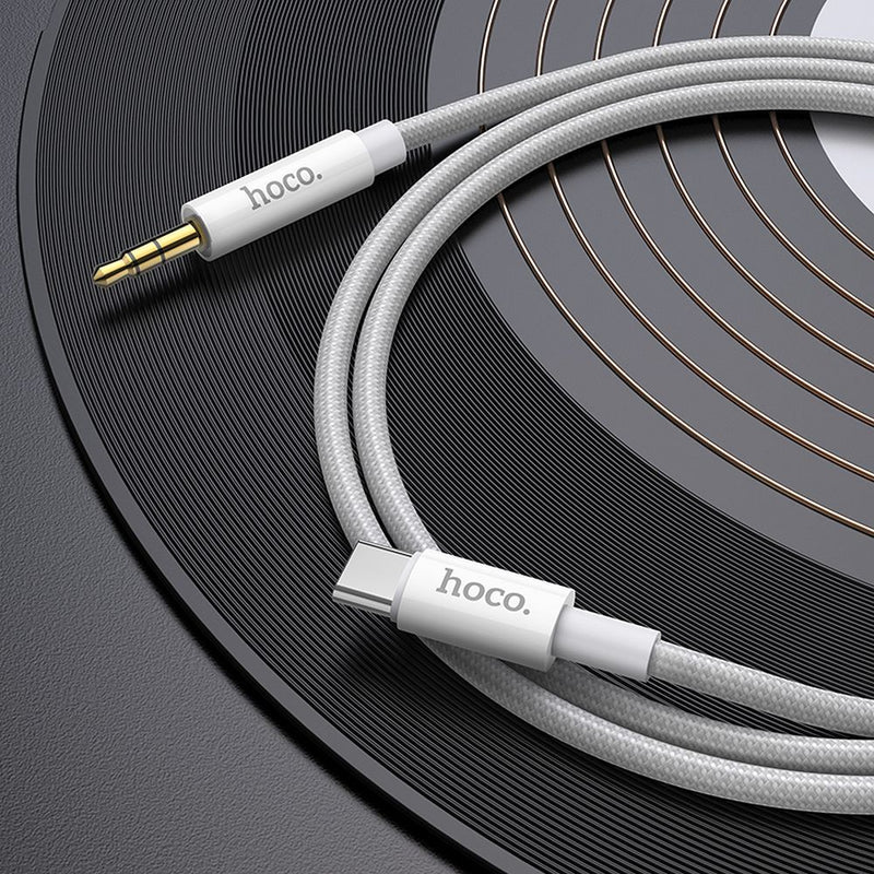 Entdecken Sie das HOCO UPA19 Audio-Kabel, 3,5 mm auf USB-C, perfekt für alle Audiogeräte. 1 m lang für flexible Nutzung! Ideal für MP3-Player, Kopfhörer & mehr. Robust & langlebig. Jetzt kaufen!