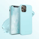 Entdecke stilvollen Schutz mit der Hülle für das Apple iPhone 16 Pro V5: Das schlanke Design in zartem Pastellblau bewahrt die Eleganz deines Smartphones, während robustes Material vor Stößen und Kratzern schützt. Mit präzisen Aussparungen für die Kameralinsen ist dein iPhone jederzeit einsatzbereit.