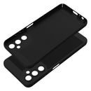 Die schwarze Schutzhülle für das Samsung Galaxy A05s bietet effektiven Schutz und einen stilvollen Look. Das präzise Ausschnittdesign sorgt für einfachen Zugriff auf alle Tasten und Ports, während die strukturierte Oberfläche zusätzlichen Grip bietet. Ideal für den alltäglichen Gebrauch, um Ihr Smartphone sicher zu halten.