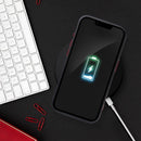Entdecken Sie das iPhone 13 Color Edge Mag Cover: Innovatives Design, MagSafe-kompatibel, optimiertes induktives Laden. Schutz und Stil in einem!